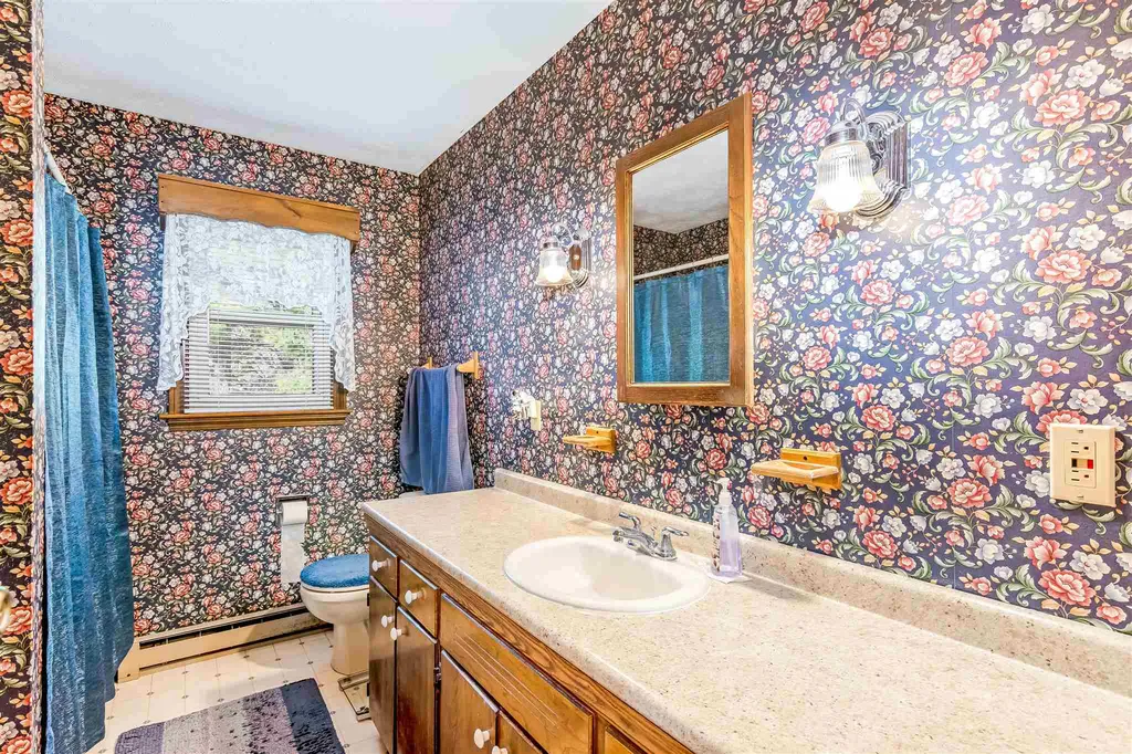 4 Riverside Drive Milton VT 05468