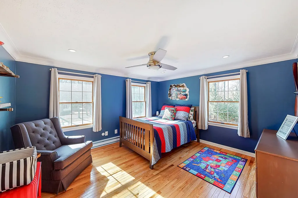 17 Hemlock Street Rochester NH 03867