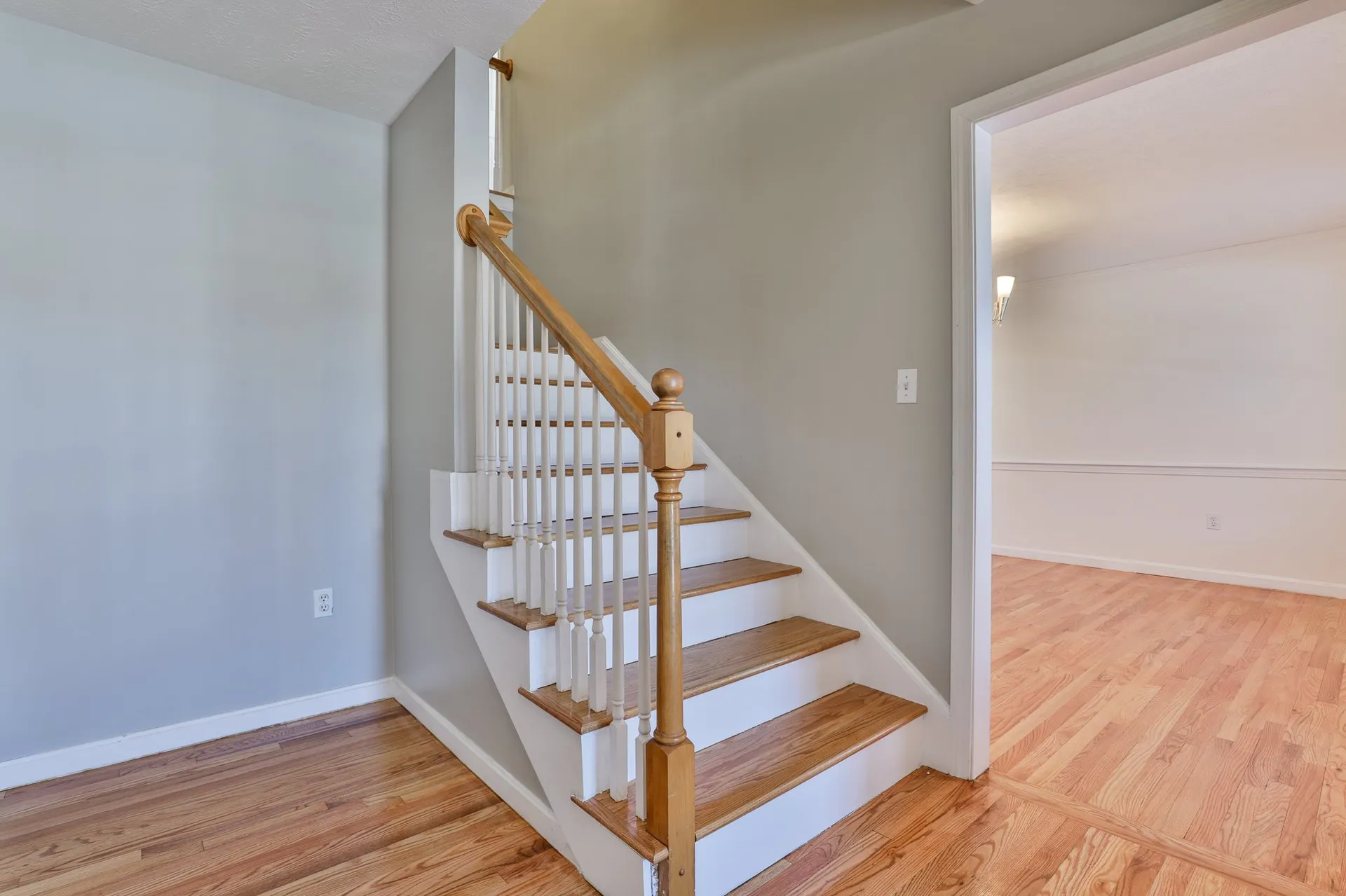 9 Queensway Circle Nashua NH 03062