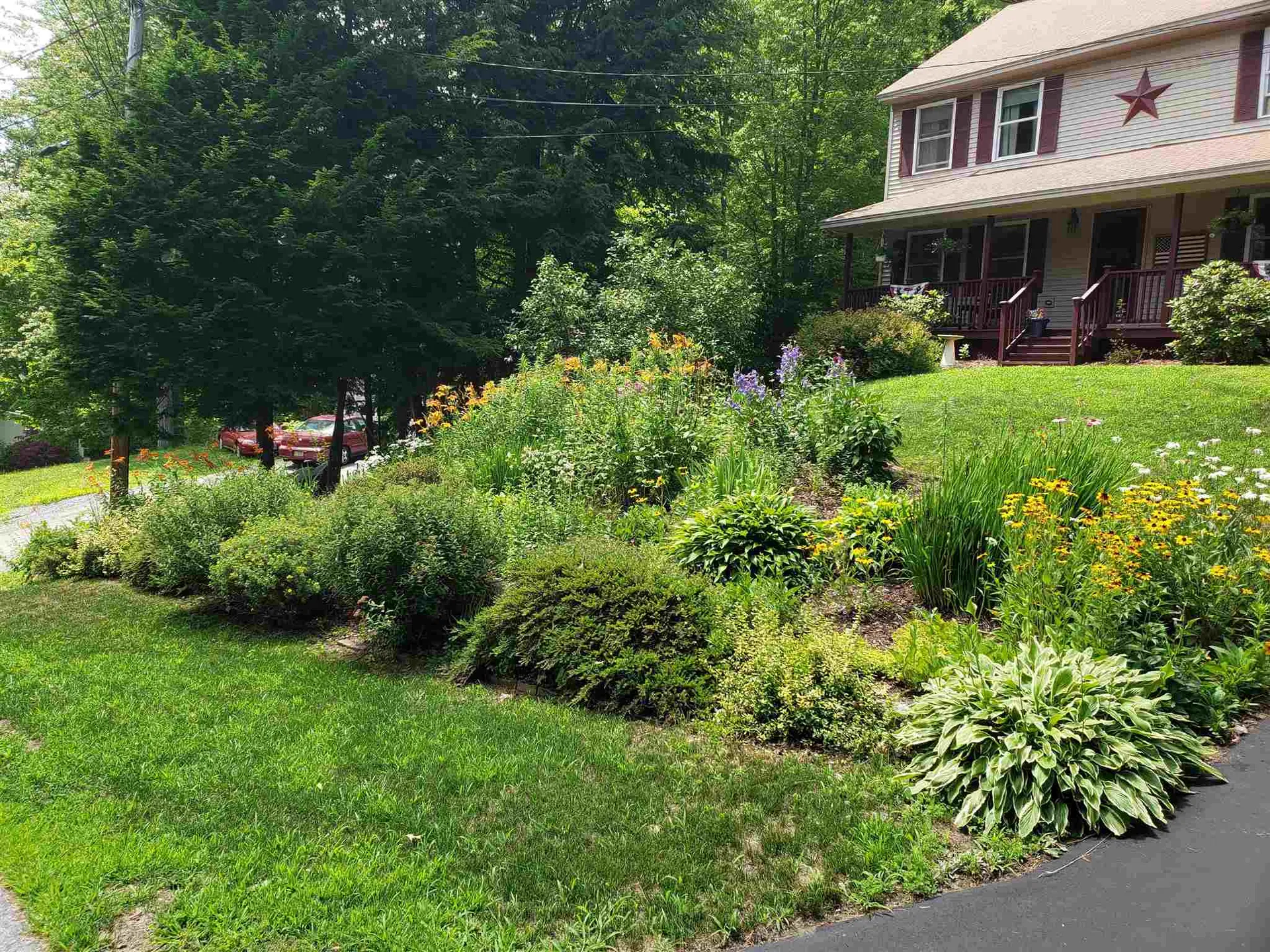 76 Ledgewood Road Claremont NH 03743