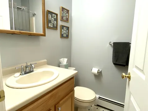 76 Ledgewood Road Claremont NH 03743