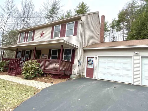 76 Ledgewood Road Claremont NH 03743