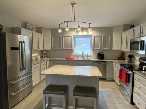 76 Ledgewood Road Claremont NH 03743