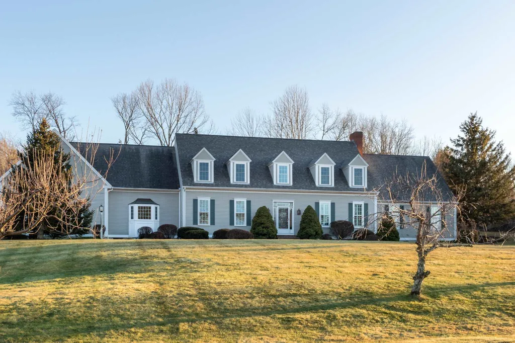 9 Prescott Lane Hampton Falls NH 03844