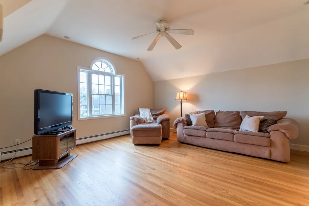 9 Prescott Lane Hampton Falls NH 03844