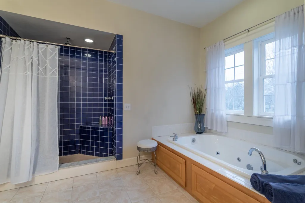 9 Prescott Lane Hampton Falls NH 03844