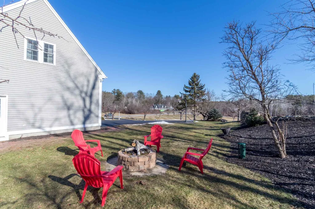 9 Prescott Lane Hampton Falls NH 03844
