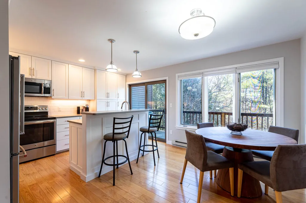 26 College Hill Hanover NH 03755