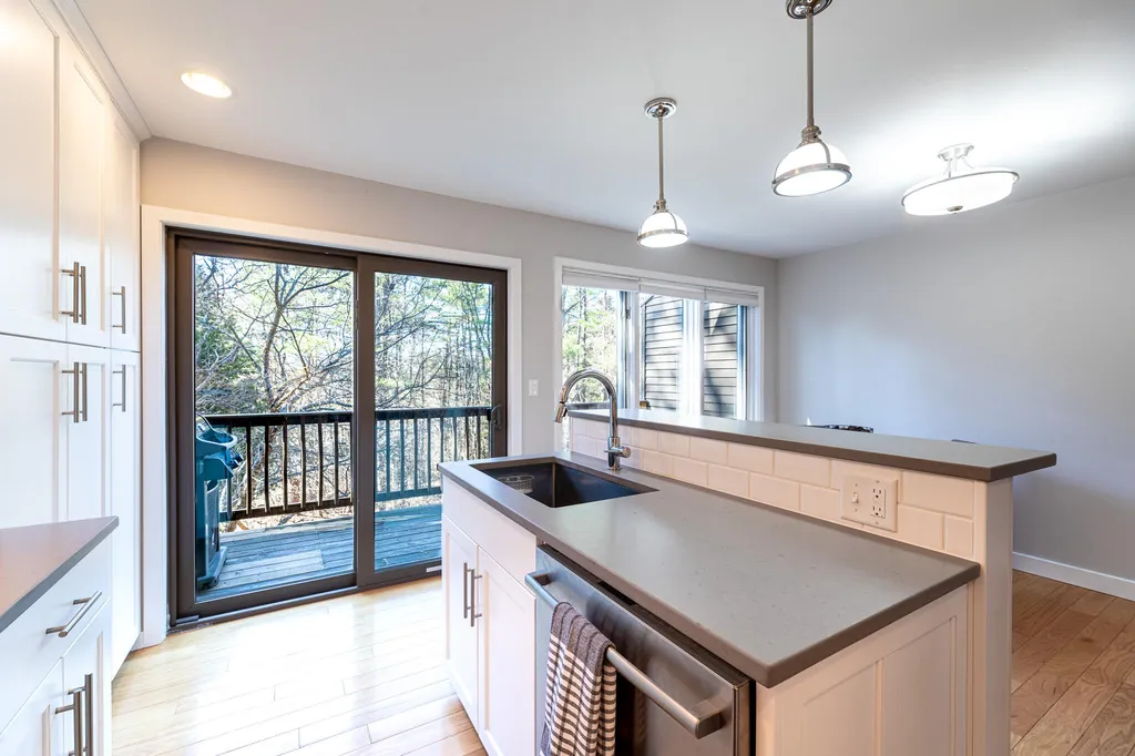26 College Hill Hanover NH 03755