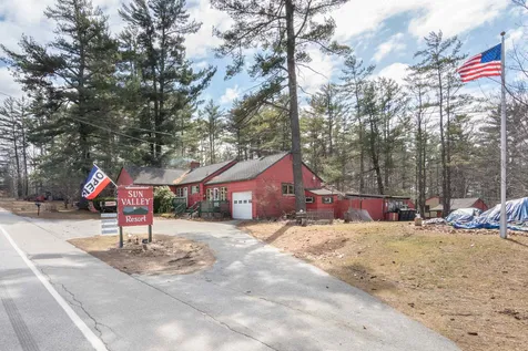 686 Endicott N Street Laconia NH 03246