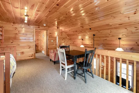686 Endicott N Street Laconia NH 03246