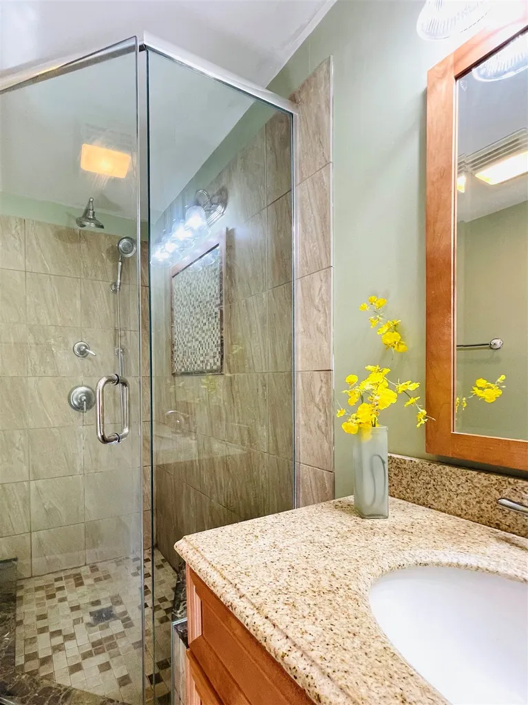 37 Landing Road Enfield NH 03748