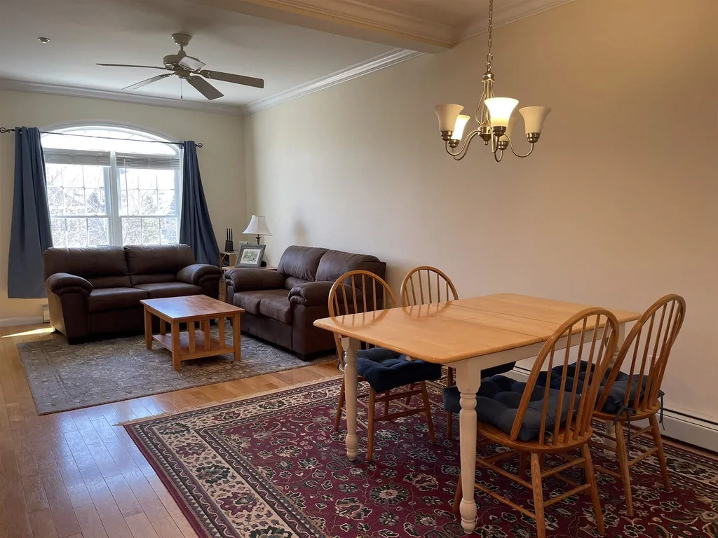 106l Barrister Drive Hartford VT 05001