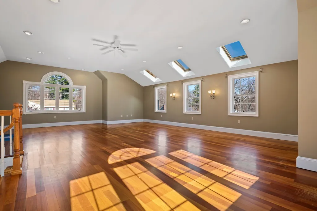 4 Highland Road Atkinson NH 03811