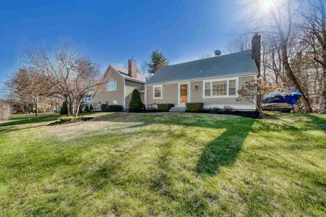 4 Highland Road Atkinson NH 03811