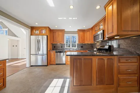 4 Highland Road Atkinson NH 03811