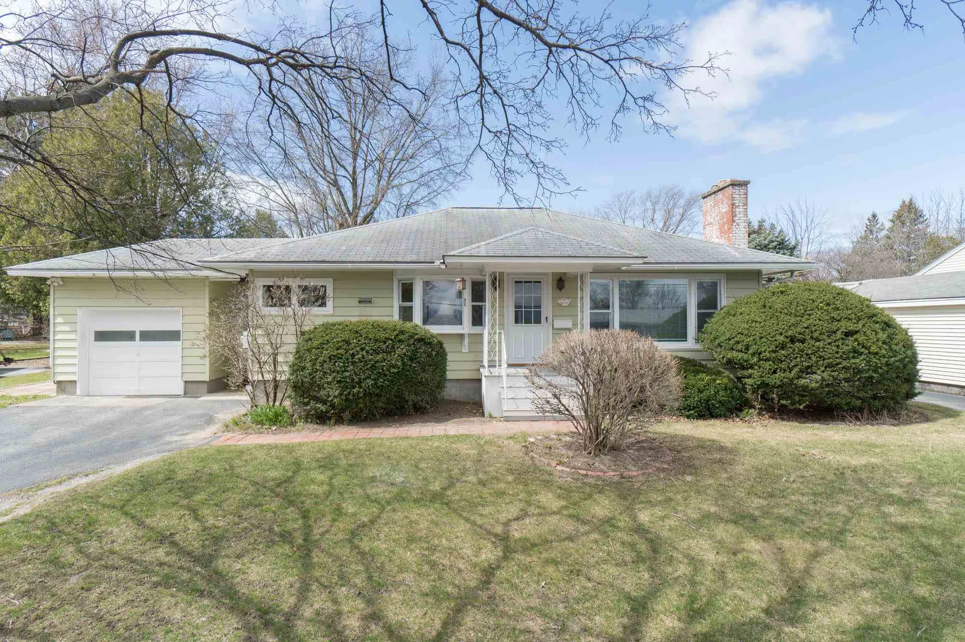 21 East Terrace South Burlington VT 05403