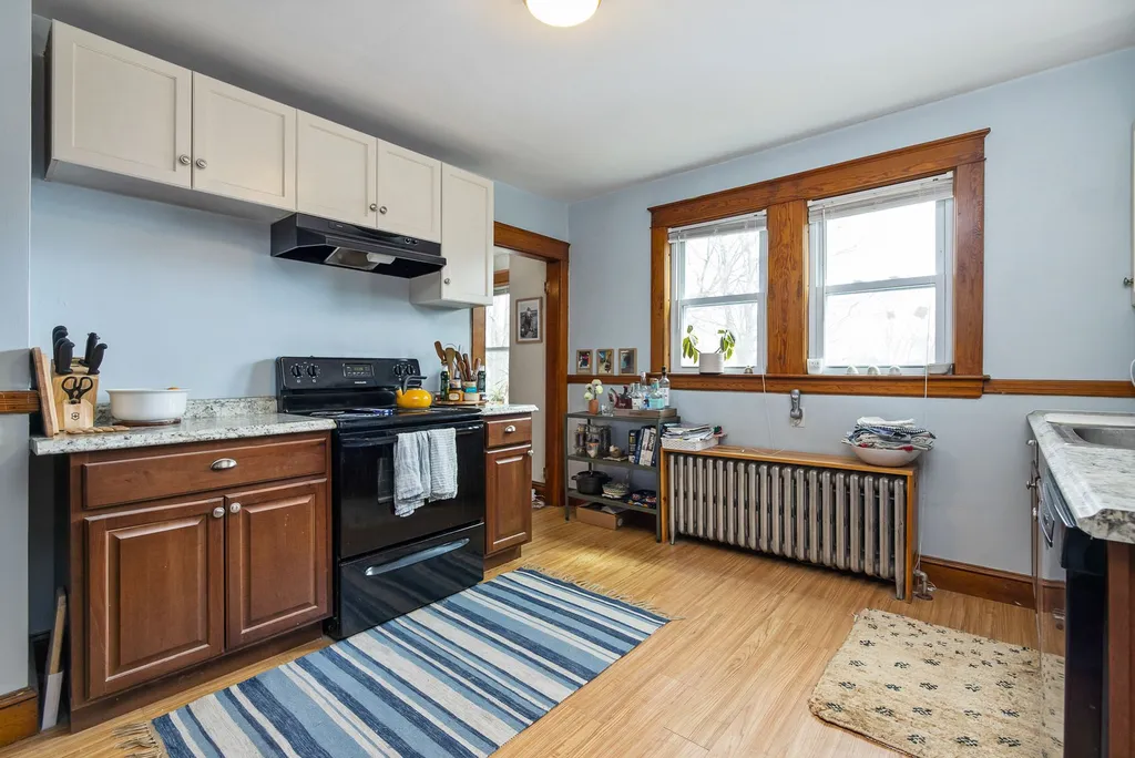 214 Myrtle Avenue Portsmouth NH 03801