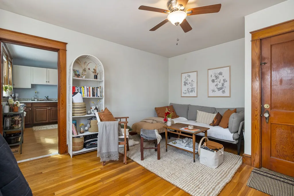 214 Myrtle Avenue Portsmouth NH 03801