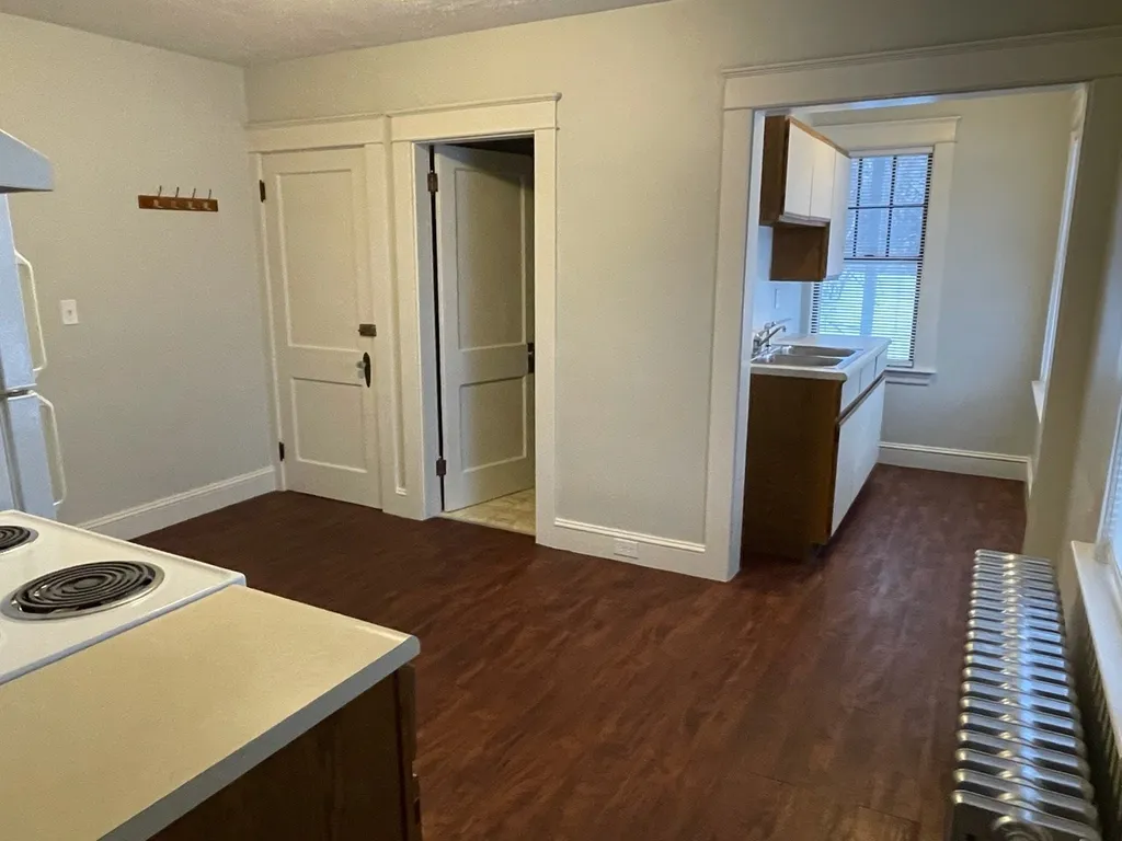 214 Myrtle Avenue Portsmouth NH 03801