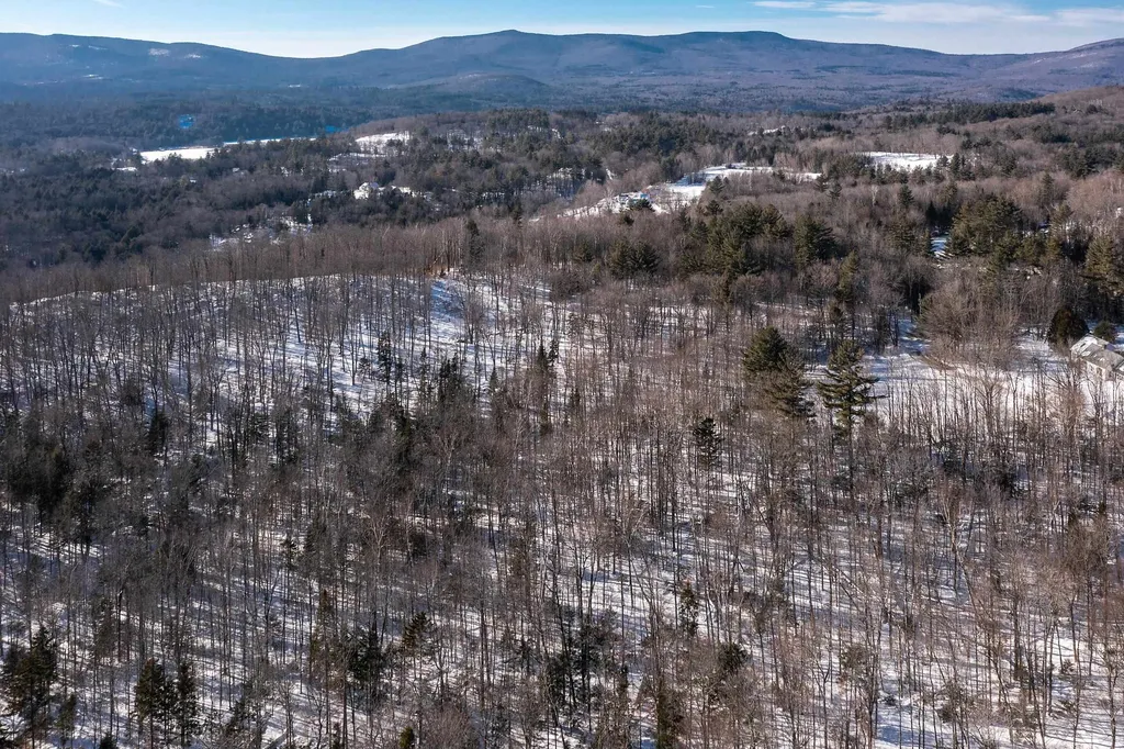 32 Old County East Road Landgrove VT 05148