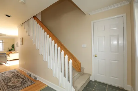 89 Ledgewood Hills Drive Nashua NH 03062
