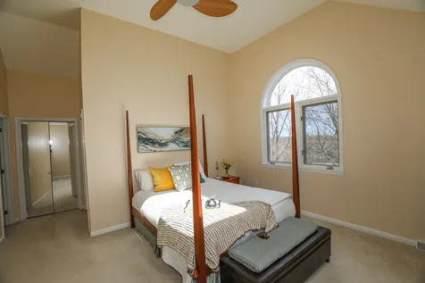 89 Ledgewood Hills Drive Nashua NH 03062