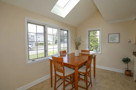 89 Ledgewood Hills Drive Nashua NH 03062