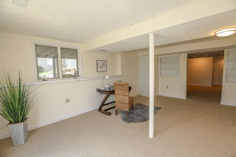 89 Ledgewood Hills Drive Nashua NH 03062