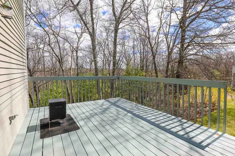 89 Ledgewood Hills Drive Nashua NH 03062