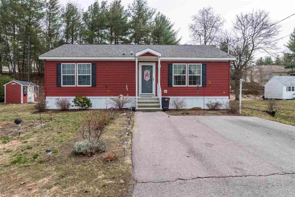 9 Skyview Drive Nashua NH 03062