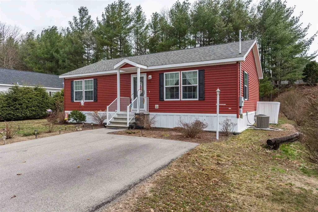 9 Skyview Drive Nashua NH 03062