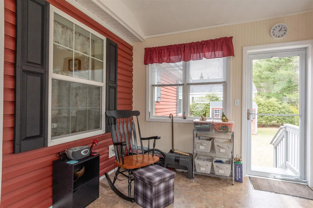 9 Skyview Drive Nashua NH 03062