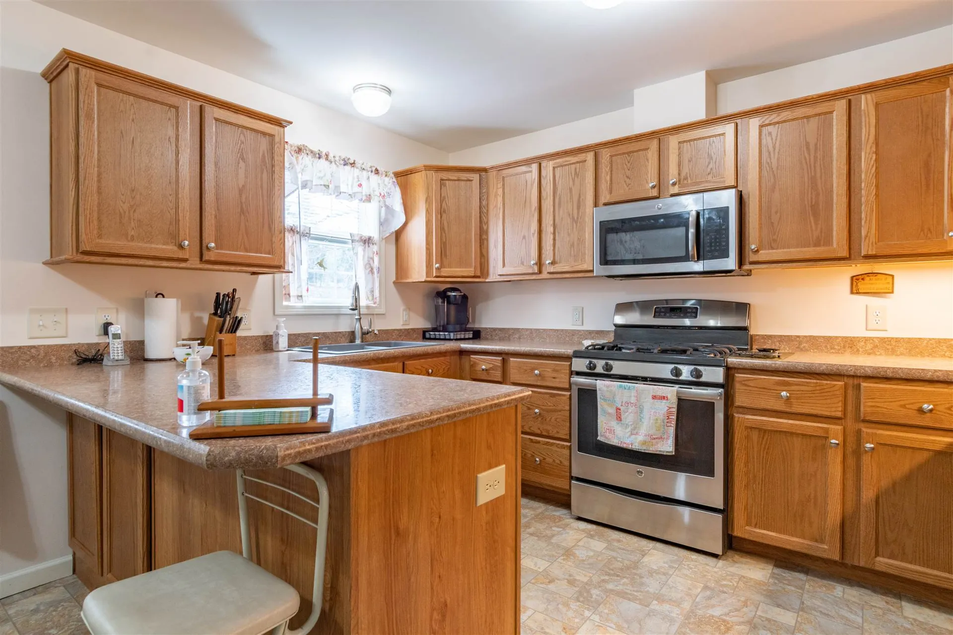 9 Skyview Drive Nashua NH 03062