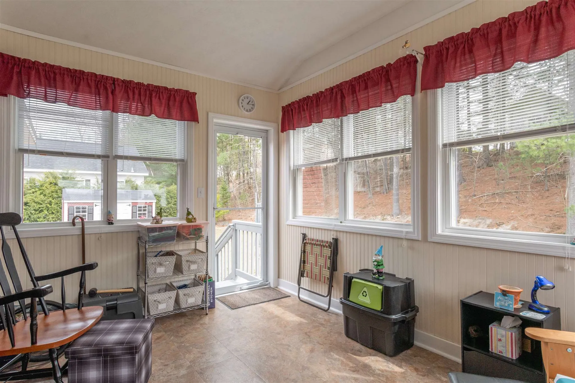 9 Skyview Drive Nashua NH 03062