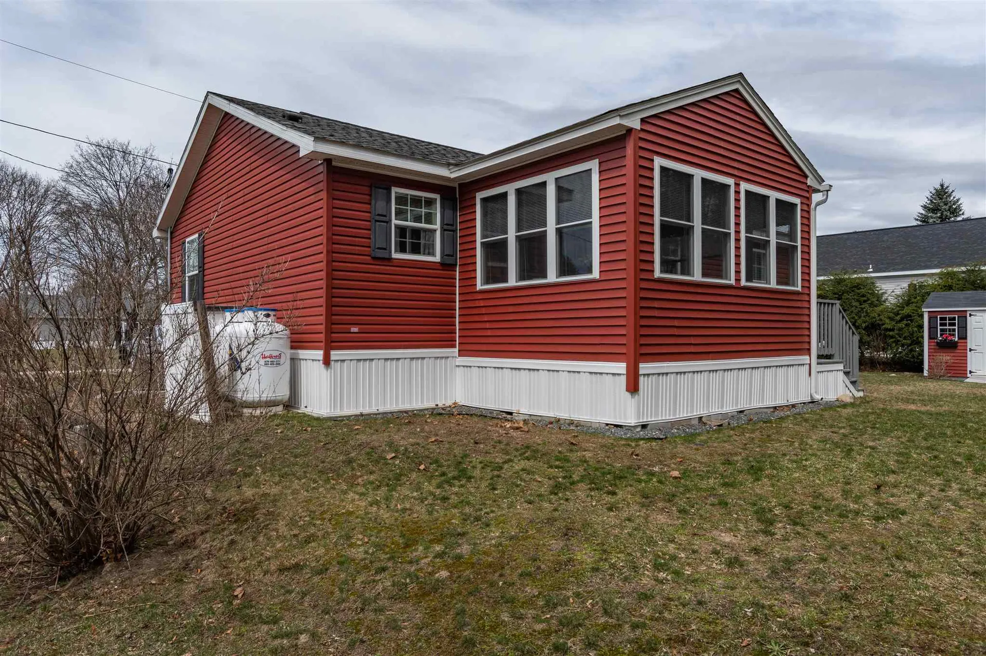 9 Skyview Drive Nashua NH 03062