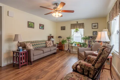 9 Skyview Drive Nashua NH 03062