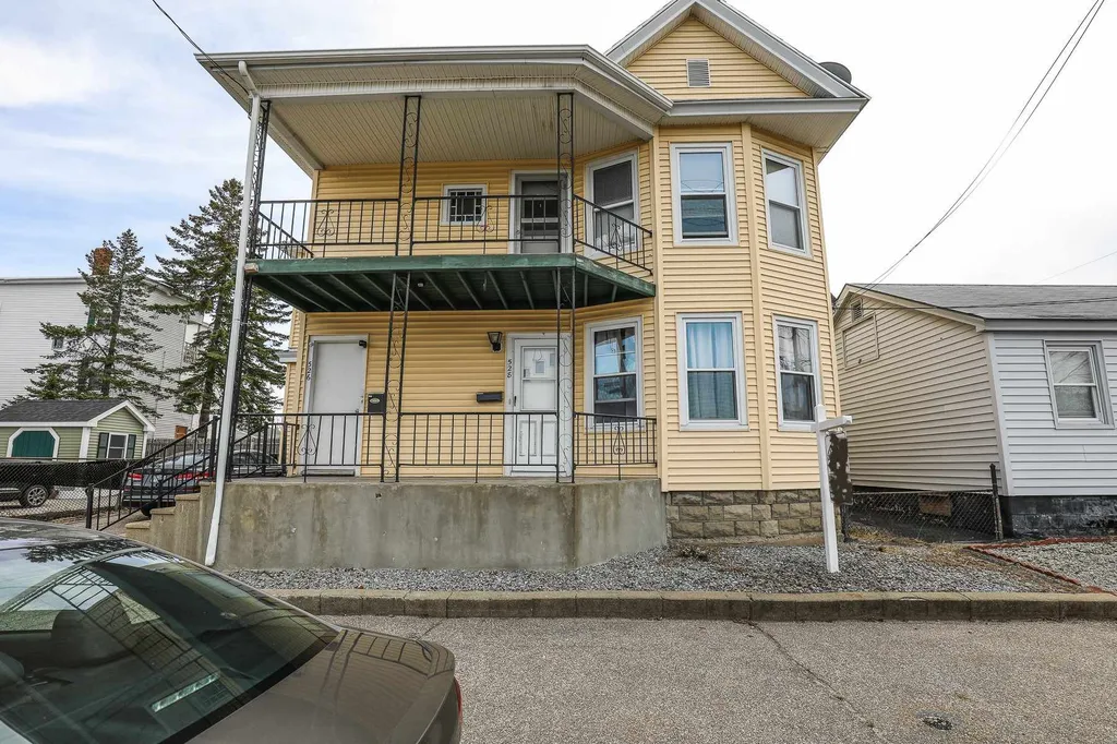 526 Amory Street Manchester NH 03102