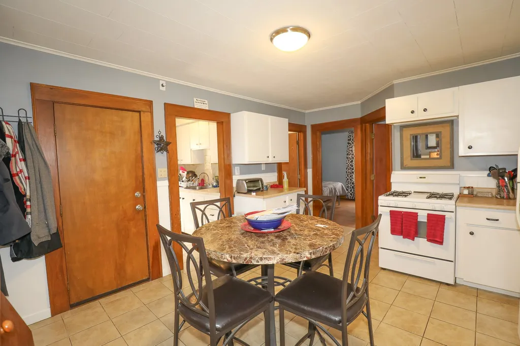 526 Amory Street Manchester NH 03102