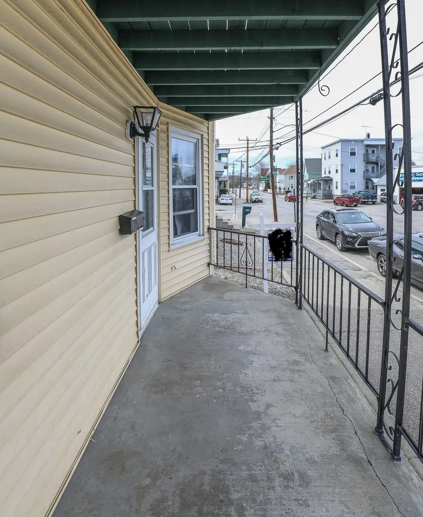 526 Amory Street Manchester NH 03102