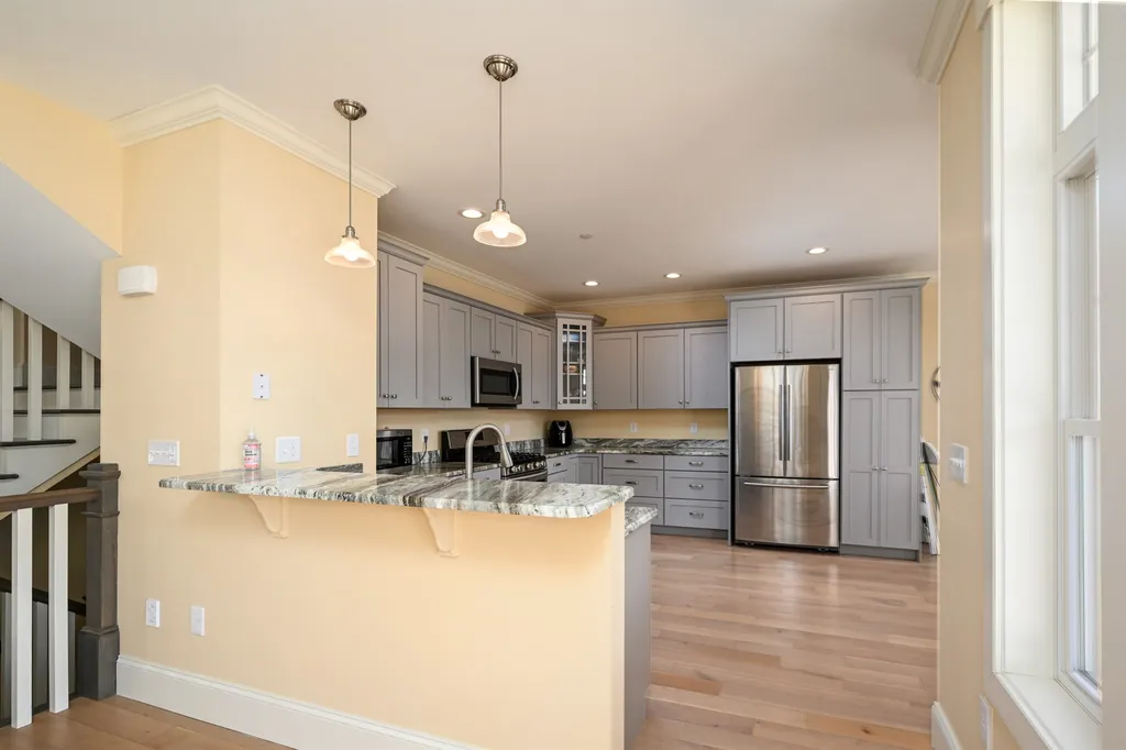 8 Island Drive Laconia NH 03246