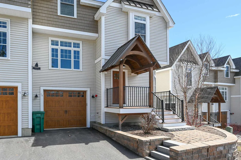 8 Island Drive Laconia NH 03246
