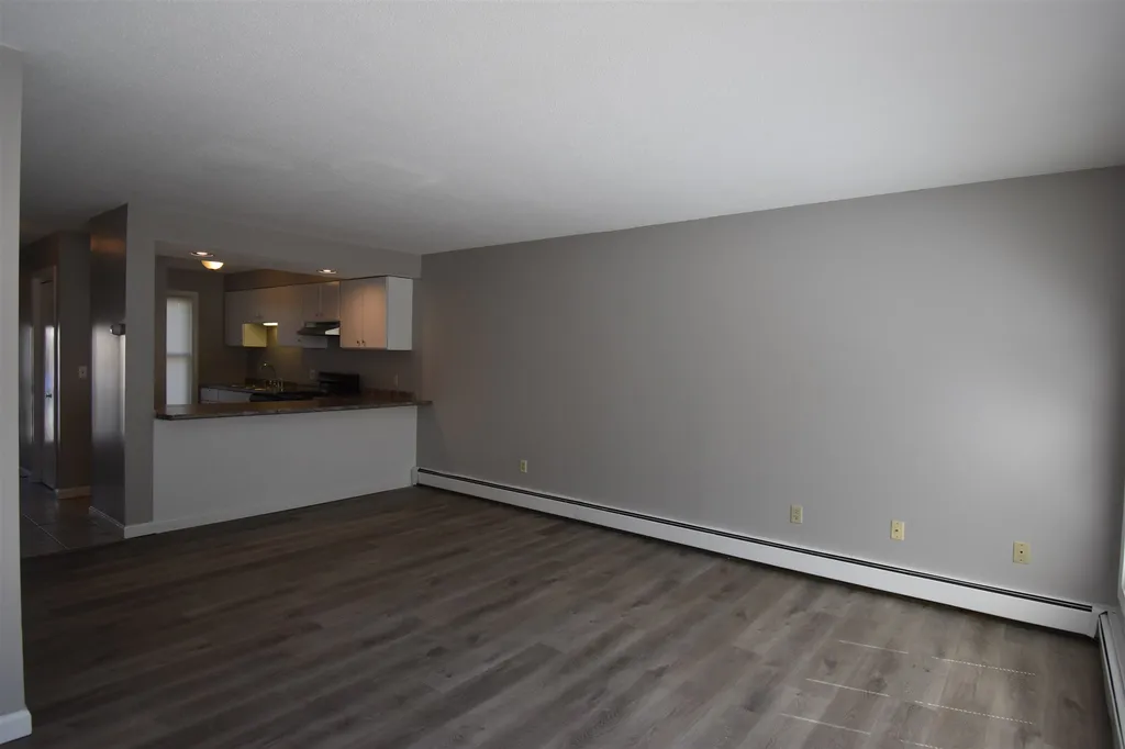 33 Marsten Lane Enfield NH 03748