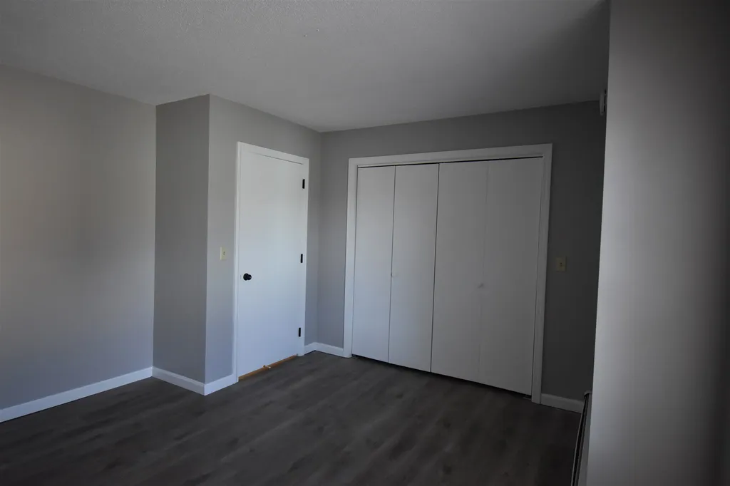 33 Marsten Lane Enfield NH 03748