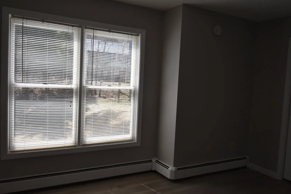 33 Marsten Lane Enfield NH 03748