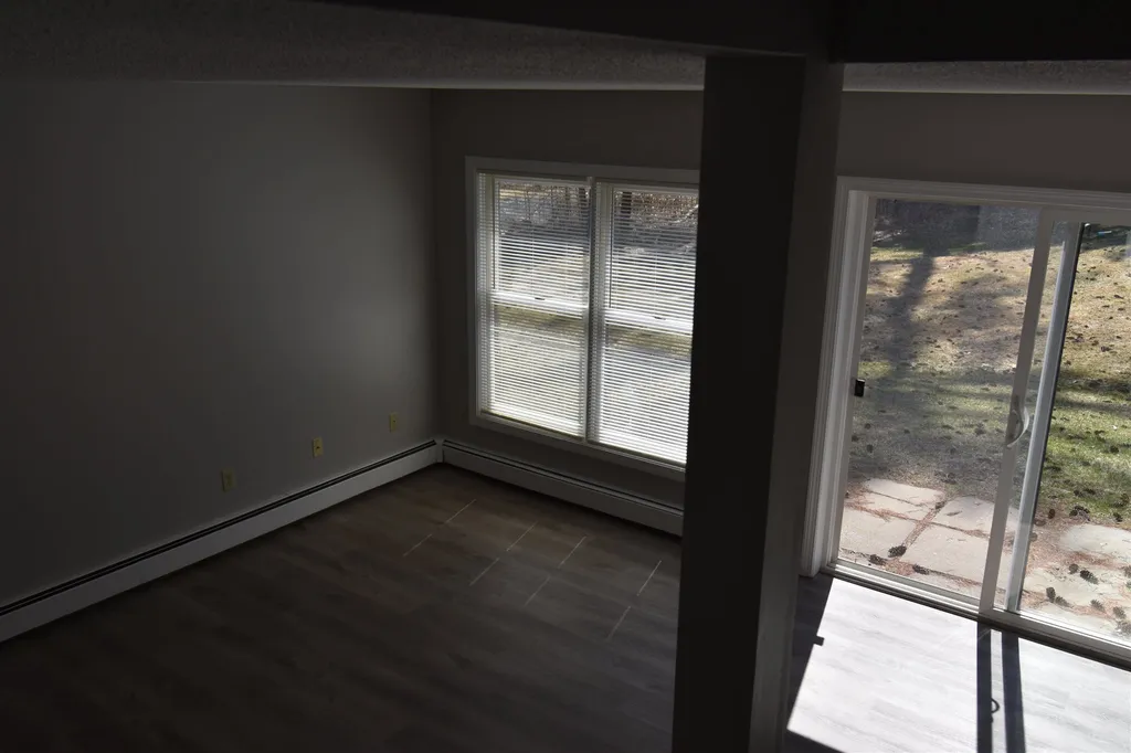 33 Marsten Lane Enfield NH 03748