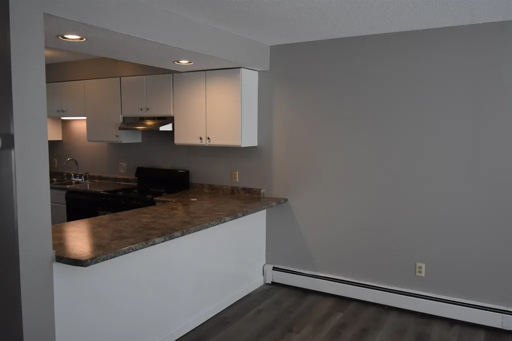33 Marsten Lane Enfield NH 03748