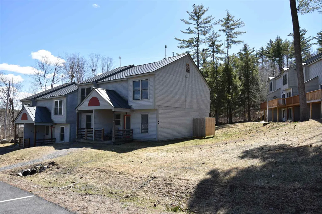 33 Marsten Lane Enfield NH 03748