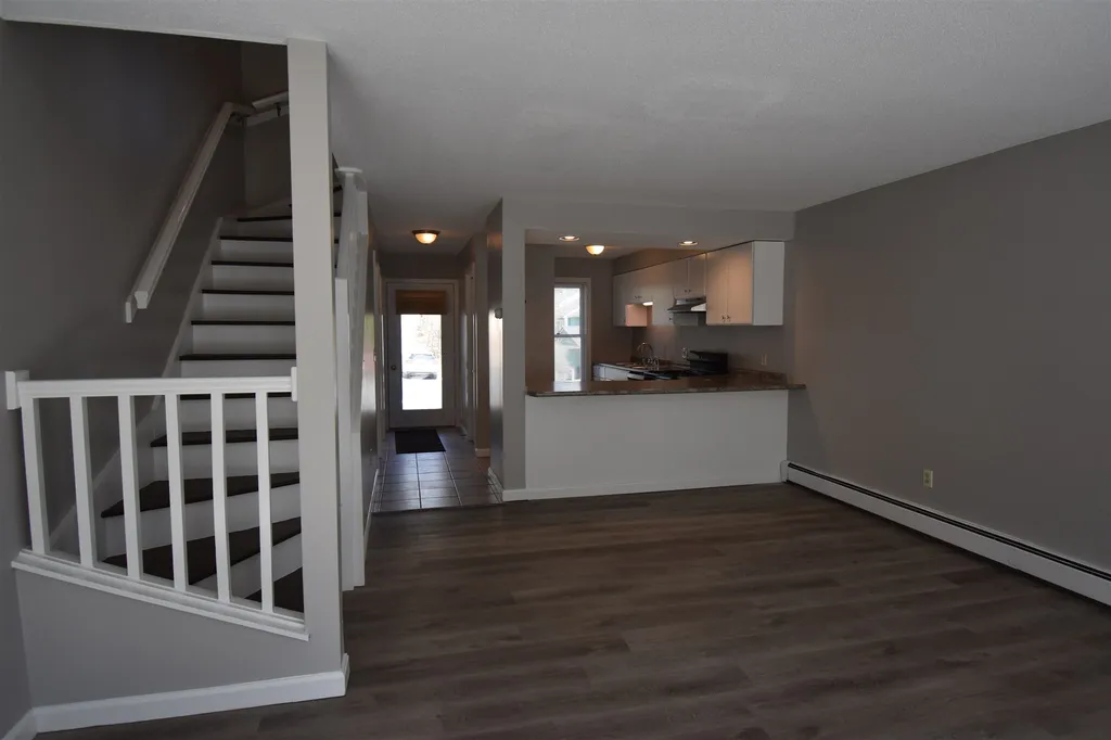 33 Marsten Lane Enfield NH 03748