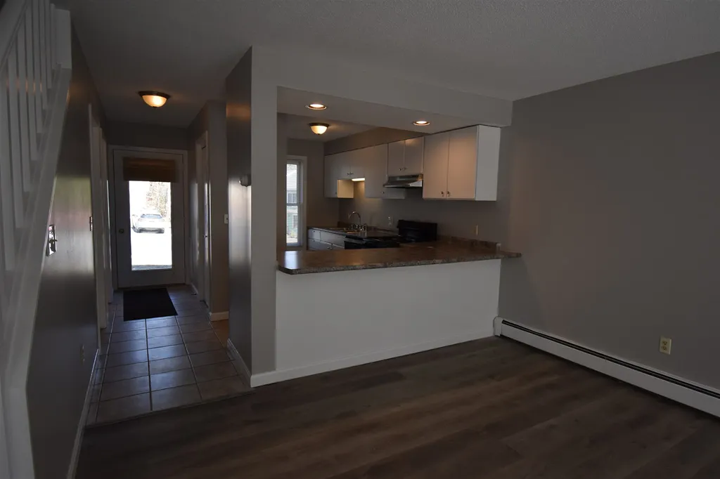 33 Marsten Lane Enfield NH 03748